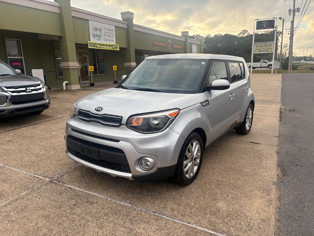 2017 Kia Soul +