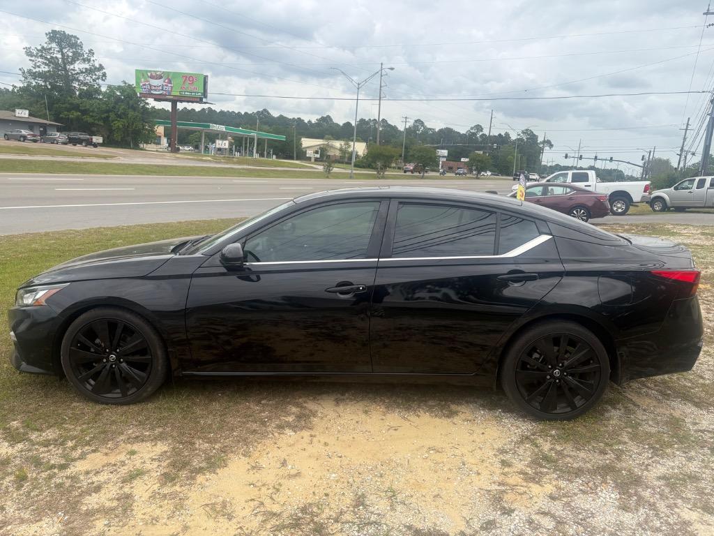 2019 Nissan Altima 2.5 SR's photo