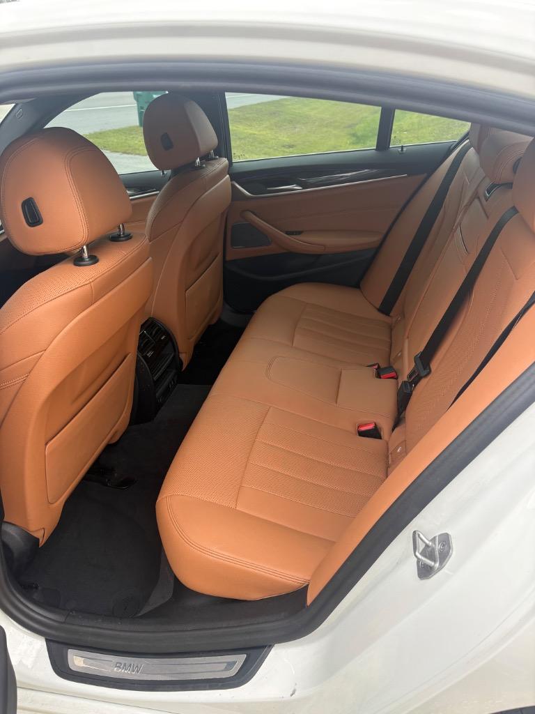 2023 BMW 5 Series 540i - Photo 14