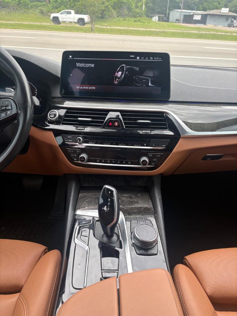 2023 BMW 5 Series 540i - Photo 13