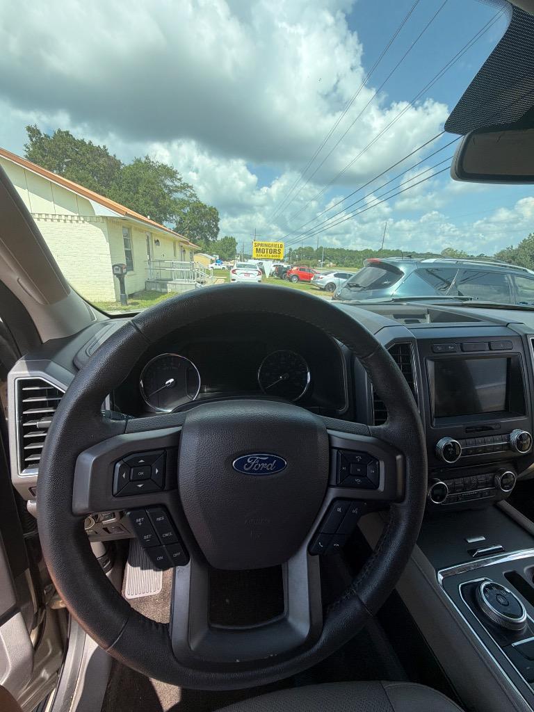 2018 Ford Expedition XLT - Photo 12