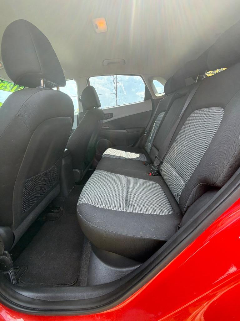 2019 Hyundai Kona SEL - Photo 10
