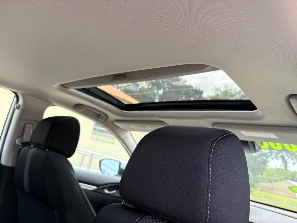 2021 Honda Civic EX - Photo 11